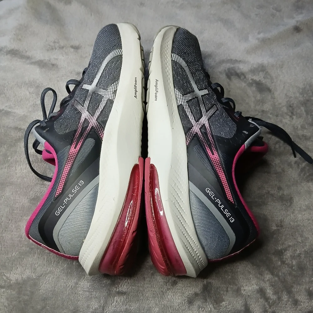 Oasis Women's Athletic‎ Shoes - Gray and Pink